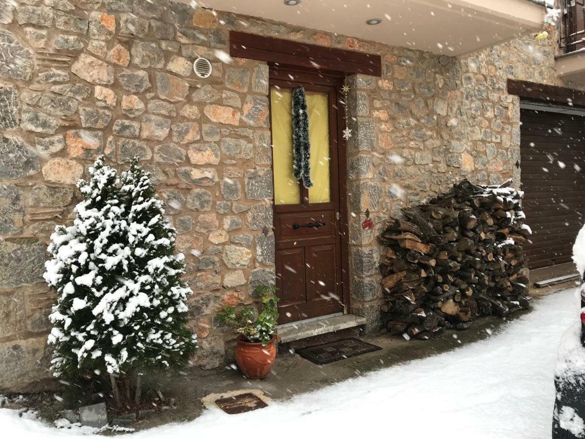 Konaki Tselepi Arachova Bagian luar foto